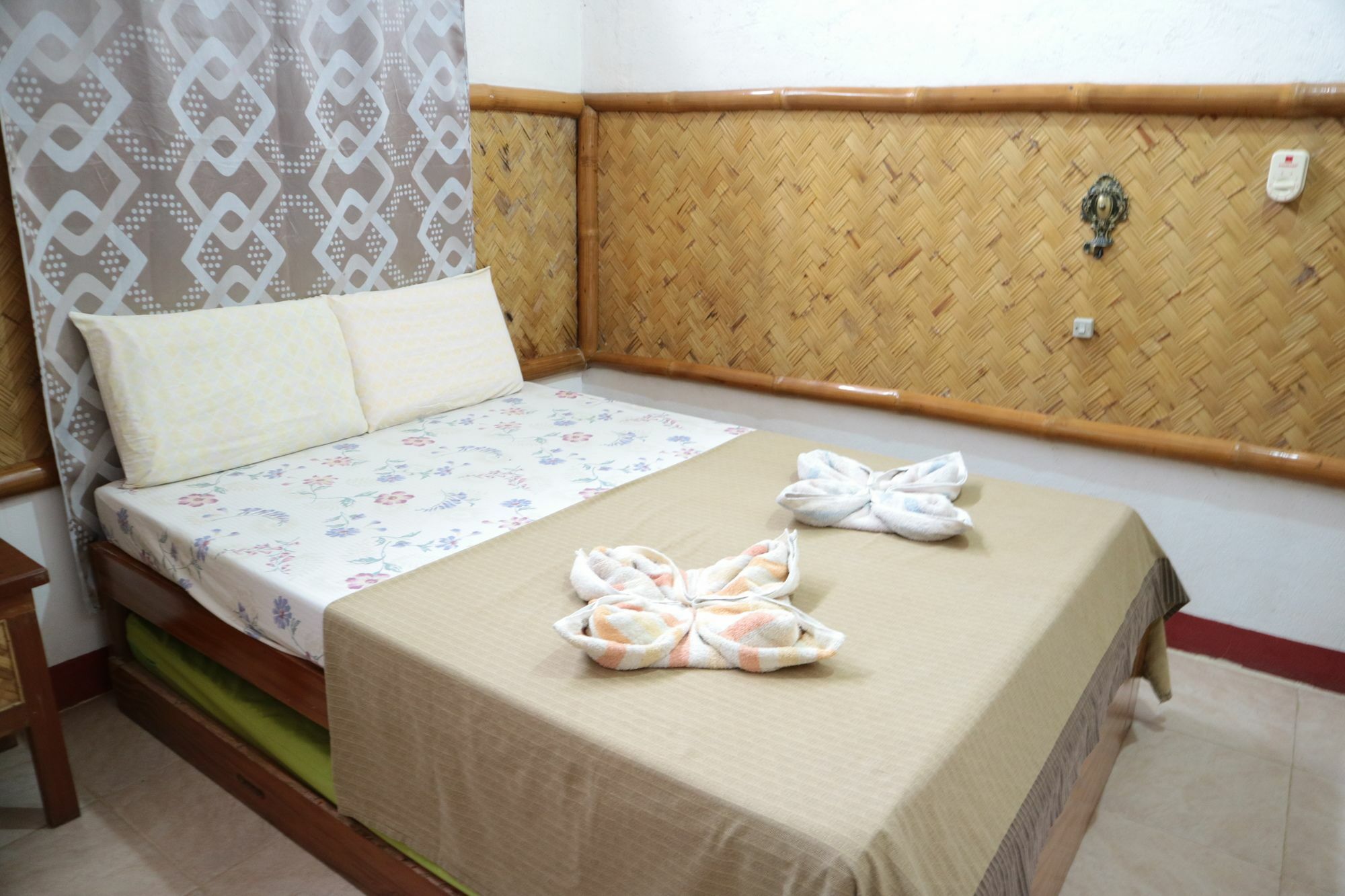 Rainforest Beach Hotel Эль-Нидо Экстерьер фото
