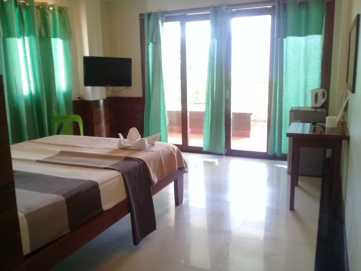 Rainforest Beach Hotel Эль-Нидо Экстерьер фото